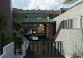 3 bedroom apartment with pool and patio