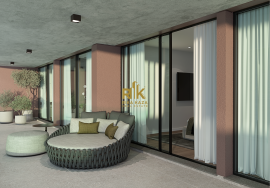 3 bedroom apartment with pool and patio