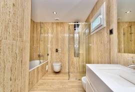 Modern 4-Bedroom Villa in Private Gated Community with Pool – Costa da Guia, Cascais
We present this elegant contemporary villa located in an exclusive gated community of just 7 houses, situated in one of the most privileged areas of Cascais — the charming Costa da Guia Modern 4-Bedroom Villa in Private Gated Community with Pool – Costa da Guia, Cascais
We present this elegant contemporary villa located in an exclusive gated community of just 7 houses, situated in one of the most privileged areas of Cascais — the charming Costa da Guia