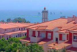 6-Bedroom Duplex with Sea View – Costa da Guia, Cascais
Located in one of the most exclusive areas of Cascais, this magnificent 6-bedroom duplex apartment offers the perfect combination of elegance, comfort, and a prime location