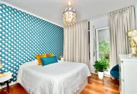 3-Bedroom Apartment for Sale – Pai do Vento, Cascais
Excellent opportunity! 3-bedroom apartment located in a quiet and central area, Pai do Vento, in Cascais