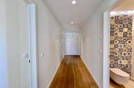 Apartment with Sea View and Terrace, next to Tamariz Beach
Excellent 3 bedroom apartment next to Tamariz beach, Estoril