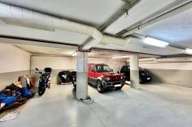 Magnificent Triplex Apartment in the Heart of Cascais!
We present this extraordinary triplex apartment, located in the historic center of Cascais — just steps away from shops, services, and the charming coastline