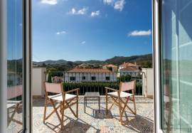 Exceptional villa in Gradil: 5 suites, pool & panoramic view, 20 minutes from Lisbon