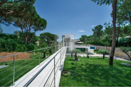 A Palatial Paradise in Quinta Do Lago
