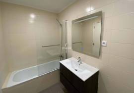 Refurbished Apartment with Superb River View