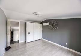 3+1 Bedroom Villa in Birre, Cascais — Elegance, Comfort and Privacy in One Place