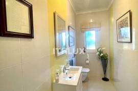 Elegant 4-Bedroom Villa Near Vila Nova de Cacela with Pool and Garage