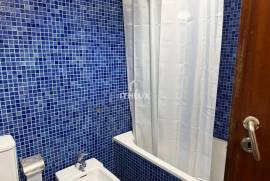 T2 in Venteira, 50 meters from Elias Garcia