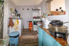 2 bedroom apartment, in Basement, in a central area of Lagos