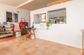 2 bedroom apartment, in Basement, in a central area of Lagos