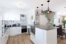 2 Bedroom Duplex Apartment in Condominium with Swimming Pool, Vilamoura