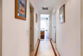 Exclusive 2-Bedroom Apartment with Lateral Sea View – Vilamoura Marina