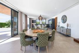 Modern 4 bedroom villa with panoramic views in Vale Formoso