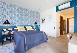 Modern 4 bedroom villa with panoramic views in Vale Formoso