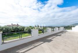 Modern 4 bedroom villa with panoramic views in Vale Formoso