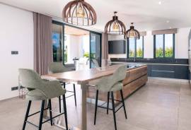 Modern 4 bedroom villa with panoramic views in Vale Formoso