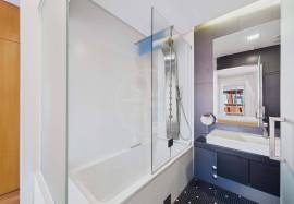 Elegant 3 Bed Villa with Garden, Roof Terrace & Resort Style Pools