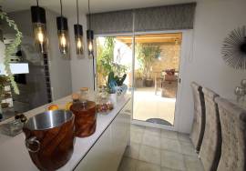 2+2 Bedroom Penthouse a Few Meters from the Center of Albufeira