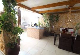 2+2 Bedroom Penthouse a Few Meters from the Center of Albufeira