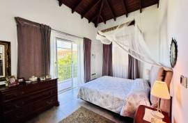 Spectacular Sweeping Views