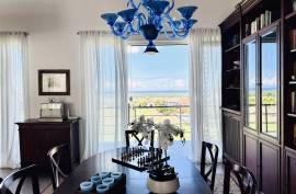 Spectacular Sweeping Views