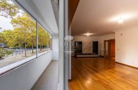 3 Bedroom Apartment Parque das Nações