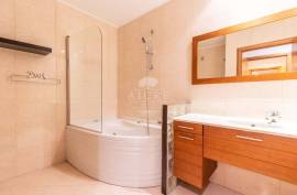 3 Bedroom Apartment Parque das Nações