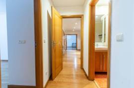 3 Bedroom Apartment Parque das Nações