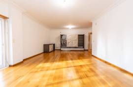 3 Bedroom Apartment Parque das Nações