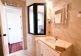 Luxury 2-Bedroom Marina Apartment in the Heart of Vilamoura