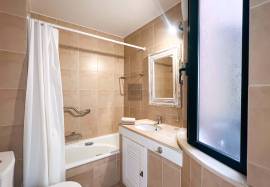 Luxury 2-Bedroom Marina Apartment in the Heart of Vilamoura