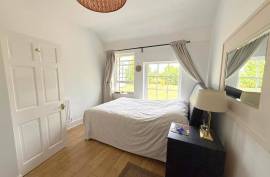 Luxury 3 Bed Apartment for Sale In Wavendon House Drive, Milton Keynes United