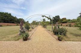 Luxury 3 Bed Apartment for Sale In Wavendon House Drive, Milton Keynes United