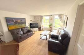 Luxury 3 Bed Apartment for Sale In Wavendon House Drive, Milton Keynes United