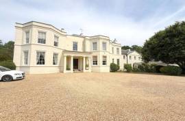 Luxury 3 Bed Apartment for Sale In Wavendon House Drive, Milton Keynes United