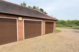 Luxury 3 Bed Apartment for Sale In Wavendon House Drive, Milton Keynes United