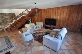 Stunning 4 Bed House For Sale In Cortegaça Stunning 4 Bed House For Sale In Cortegaça