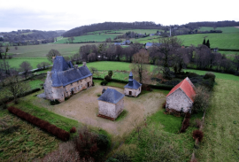 Luxury 5 Bed Le Manoir de Dougeru For Sale at Saint-Aubin-de-Terregatte Normandy