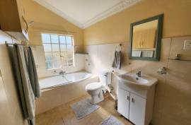 Excellent 4 Bed House For Sale in Albertville Johannesburg South