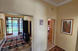 Excellent 4 Bed House For Sale in Albertville Johannesburg South