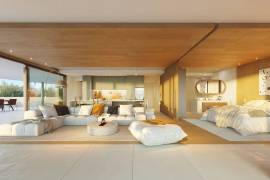 Excellent 2 Bed Apartment For Sale in Carvajal, Costa del Sol