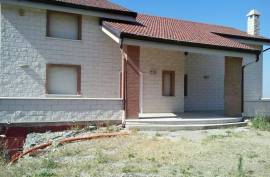 Excellent 3 Bed House For Sale in Orsara Di Puglia