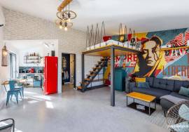 3 Bedroom Villa for refurbishment plus modernized Annex with income.