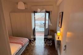 2 bedroom apartment in the center of Portimão for rent per year