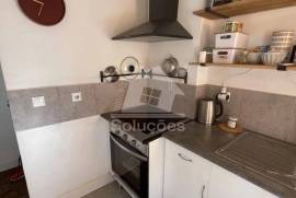 2 bedroom apartment in the center of Portimão for rent per year