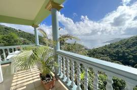 RH-322 Beautifully Maintained 2 bed 1 bath Apartment, Belle Vue