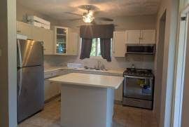 RH-177 2-Bed 2-Bath Apartment, Shannon Estate