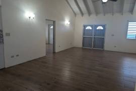 RH-176 3 Bed 2.5 bath Apartment, Parham Town