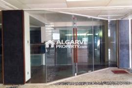 Vilamoura Marina- Comercial shop for sale or rent